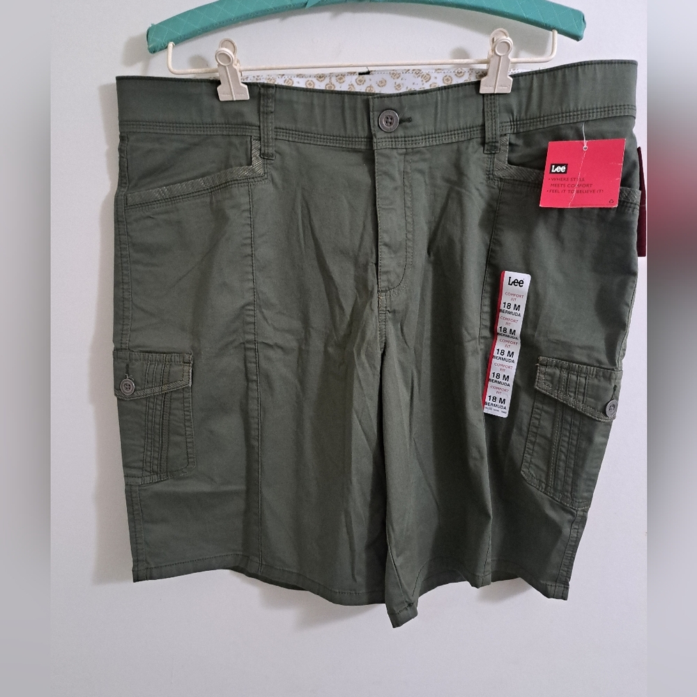 Lee Bermuda Shorts.